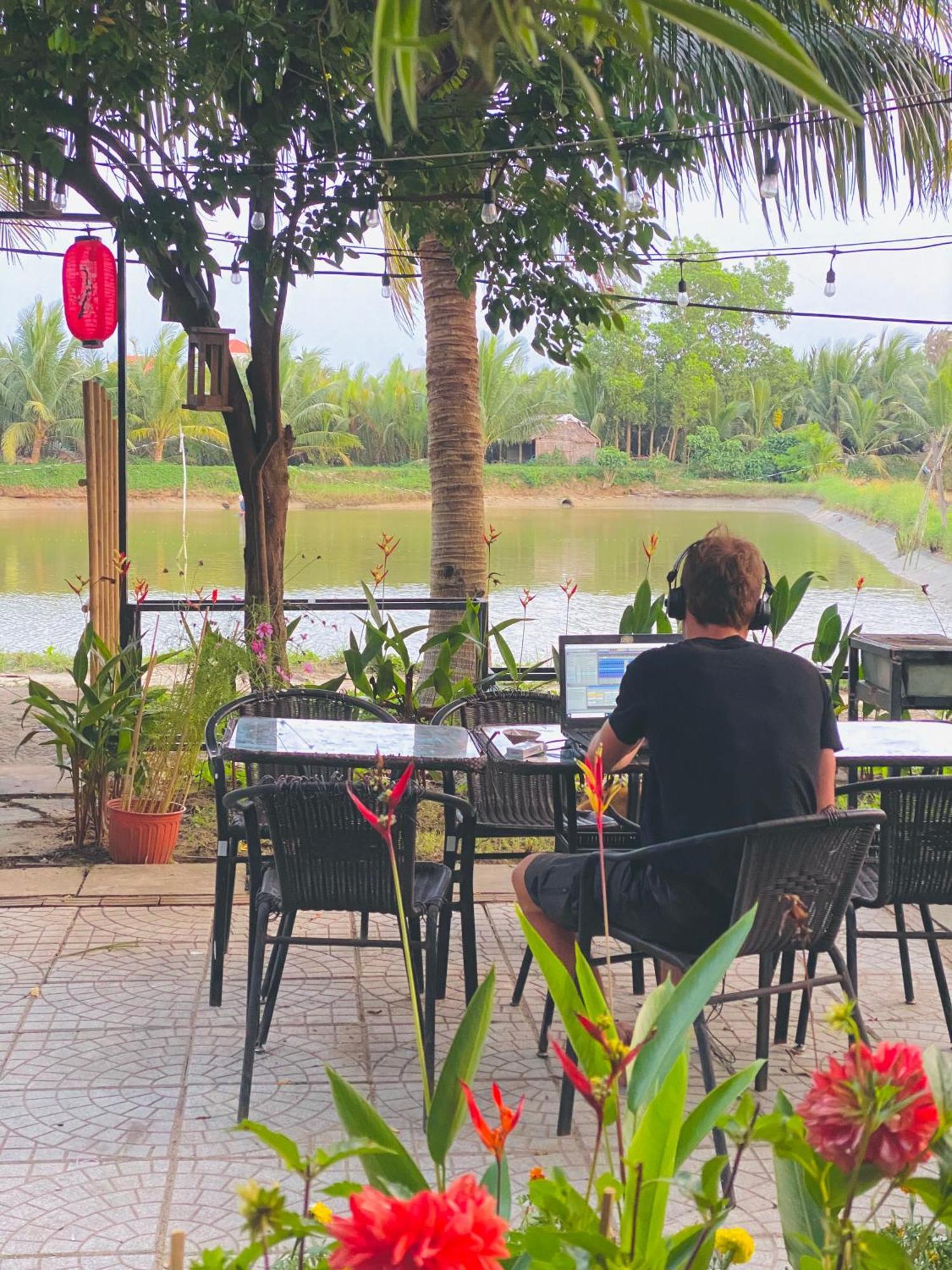 Laoxao Lakeview Homestay Hoi An Esterno foto